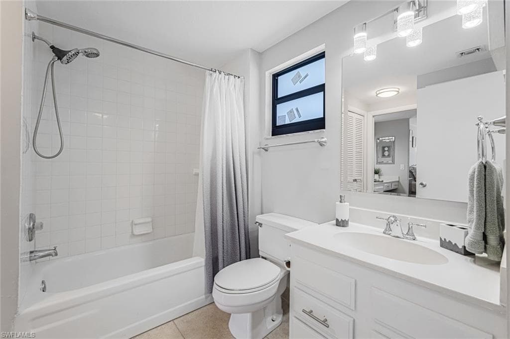 807 River Point DR # 102D, NAPLES FL 34102-15