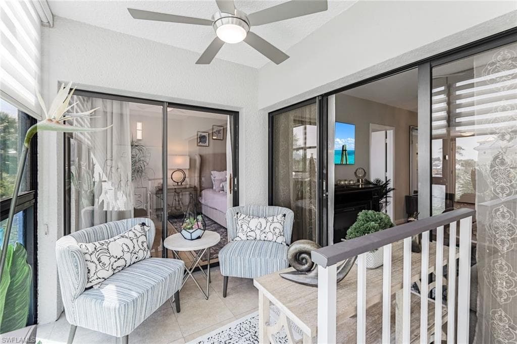 807 River Point DR # 102D, NAPLES FL 34102-21