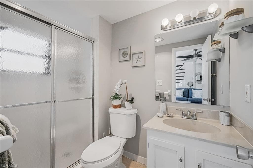 807 River Point DR # 102D, NAPLES FL 34102-19