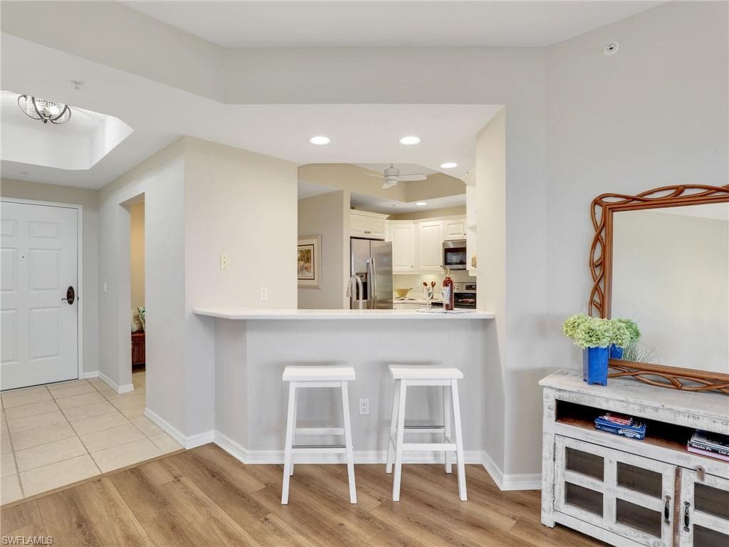 1001 Arbor Lake DR # 102, NAPLES FL 34110-5