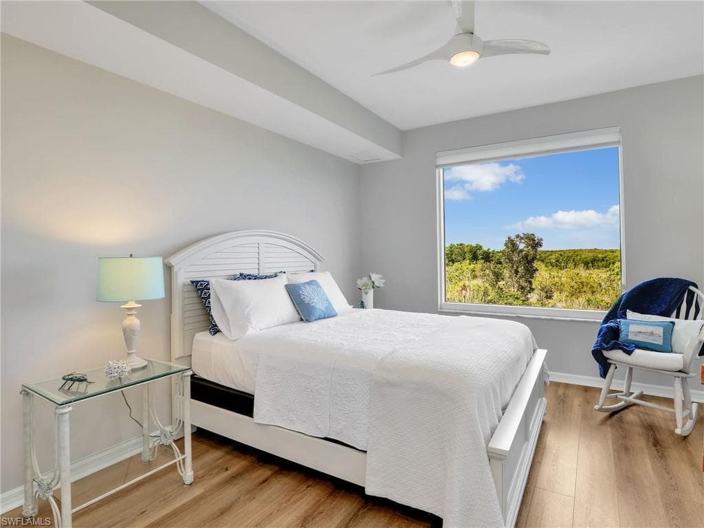 1001 Arbor Lake DR # 102, NAPLES FL 34110-13