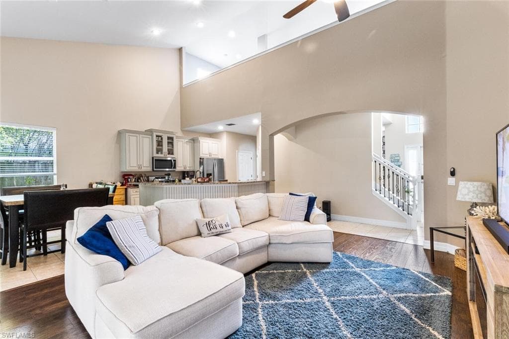 109 Burnt Pine DR, NAPLES FL 34119-11