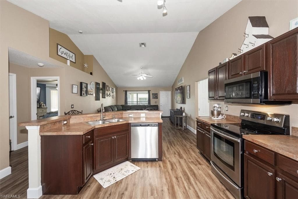 14070 Carlotta ST, FORT MYERS FL 33905-9