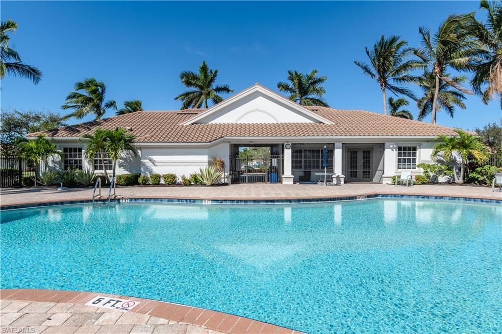 16144 Parque LN, NAPLES FL 34110-35