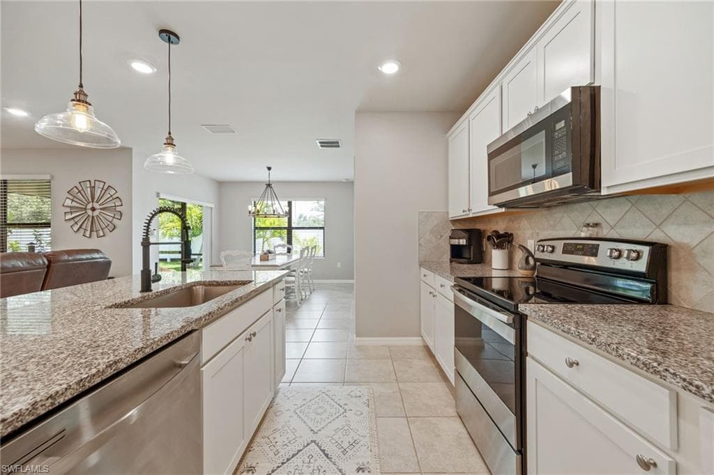 10775 Marlberry WAY, NORTH FORT MYERS FL 33917-21