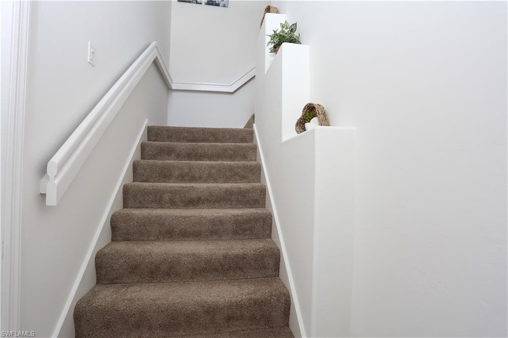 1937 Crestview WAY # 171, NAPLES FL 34119-5