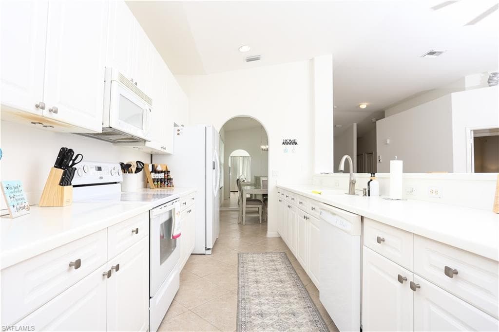 1937 Crestview WAY # 171, NAPLES FL 34119-10