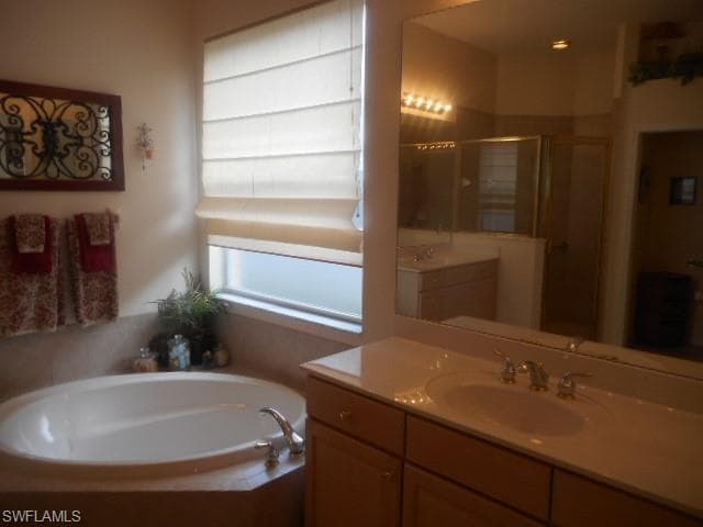 4642 Baincrest CT, LEHIGH ACRES FL 33973-16