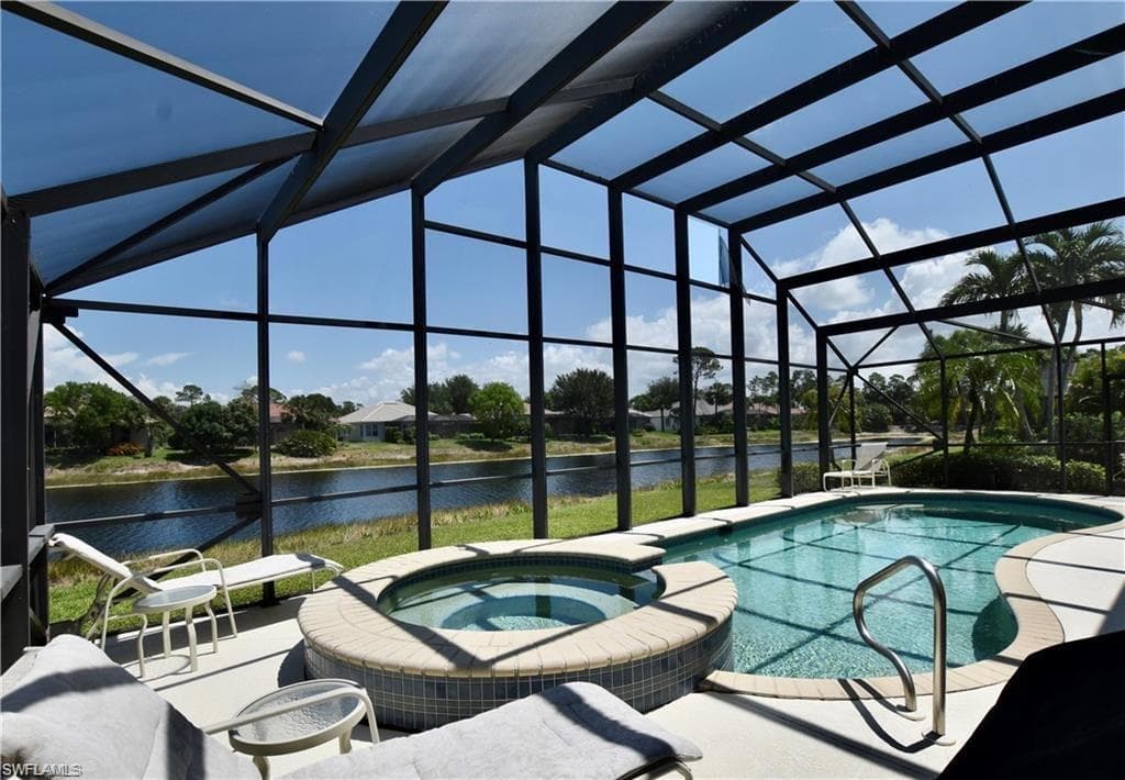 6444 Autumn Woods BLVD, NAPLES FL 34109-1