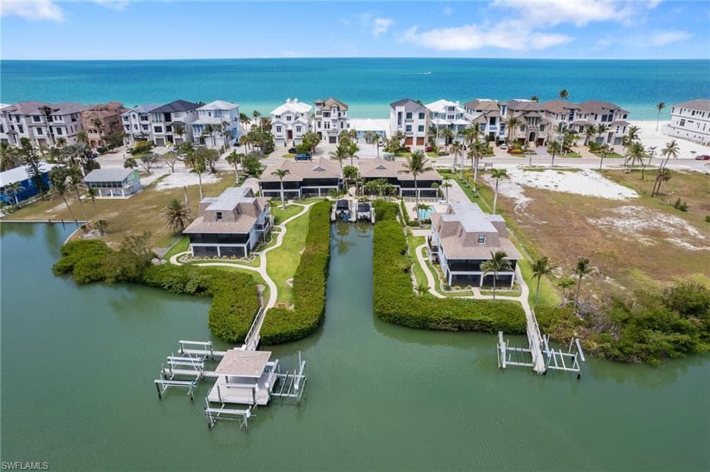 26773 Hickory BLVD # 6, BONITA SPRINGS FL 34134-2