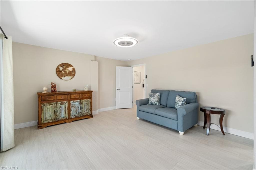 26773 Hickory BLVD # 6, BONITA SPRINGS FL 34134-29