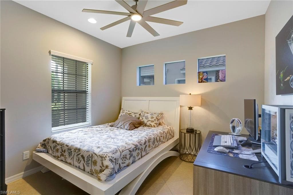 4573 Waterscape LN, FORT MYERS FL 33966-14