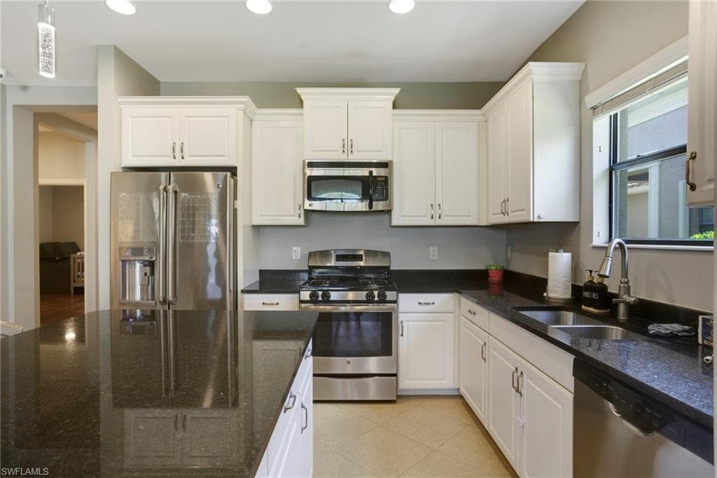 4573 Waterscape LN, FORT MYERS FL 33966-3