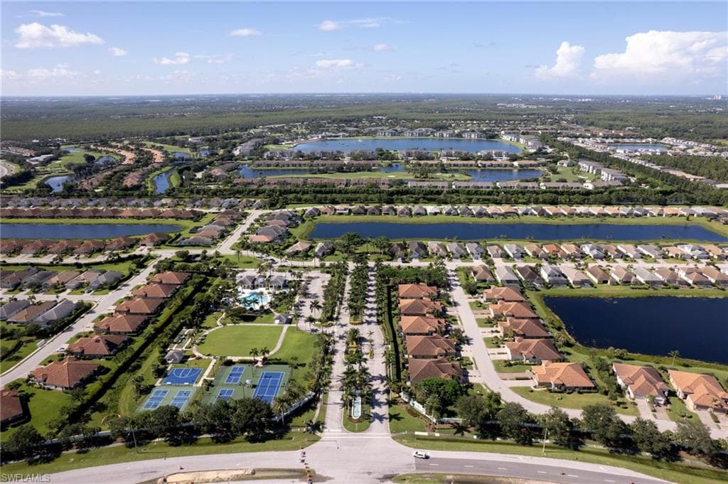 4573 Waterscape LN, FORT MYERS FL 33966-20