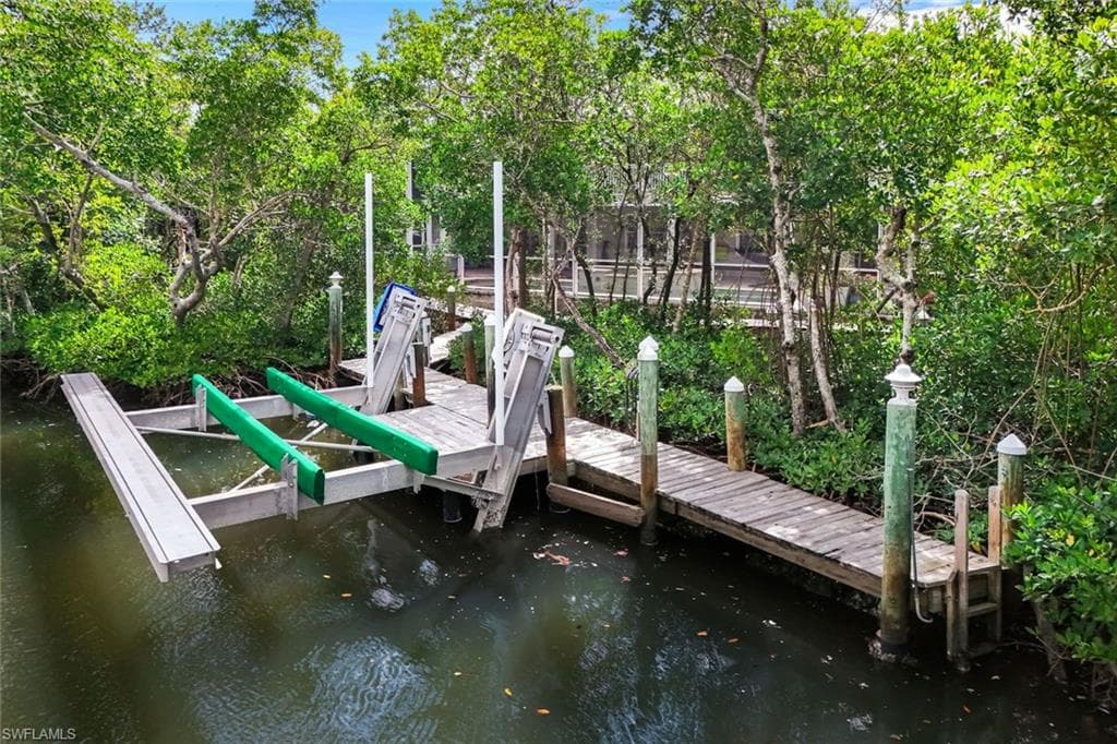 21580 Indian Bayou DR # 582, FORT MYERS BEACH FL 33931-31