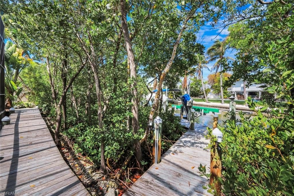 21580 Indian Bayou DR # 582, FORT MYERS BEACH FL 33931-29