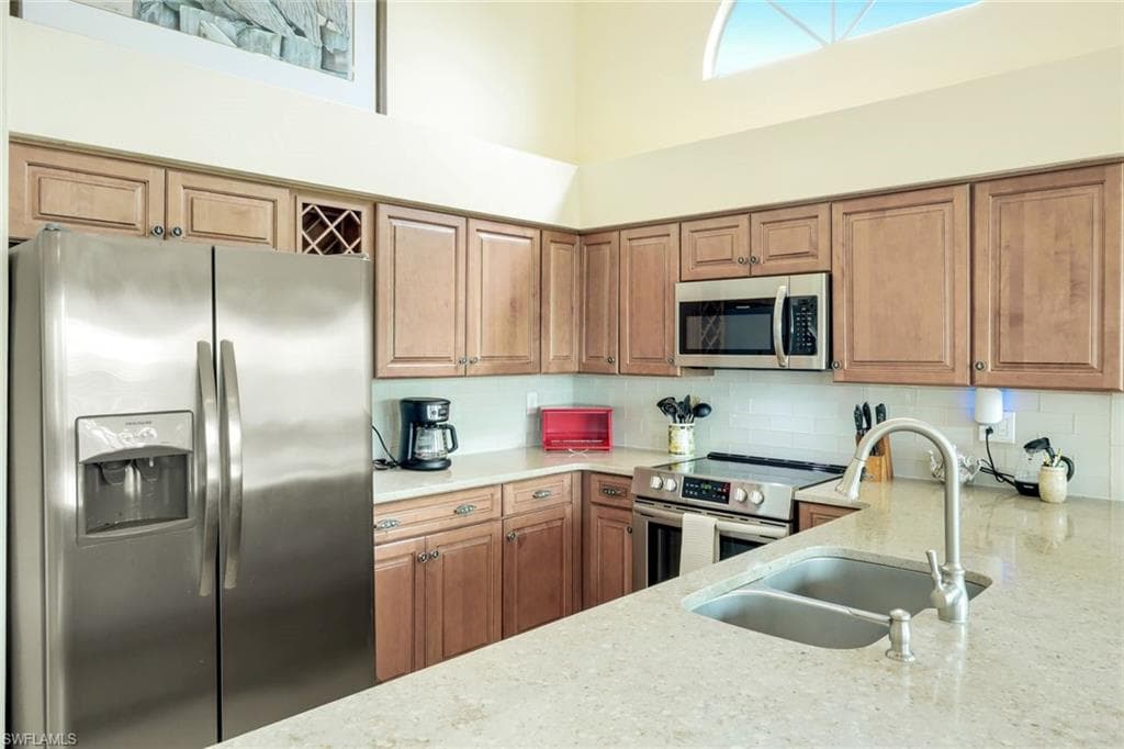 21580 Indian Bayou DR # 582, FORT MYERS BEACH FL 33931-10