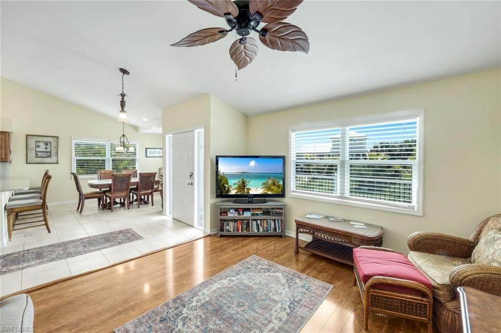 21580 Indian Bayou DR # 582, FORT MYERS BEACH FL 33931-3