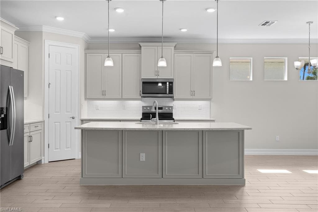 428 Polihale WAY, NAPLES FL 34114-6