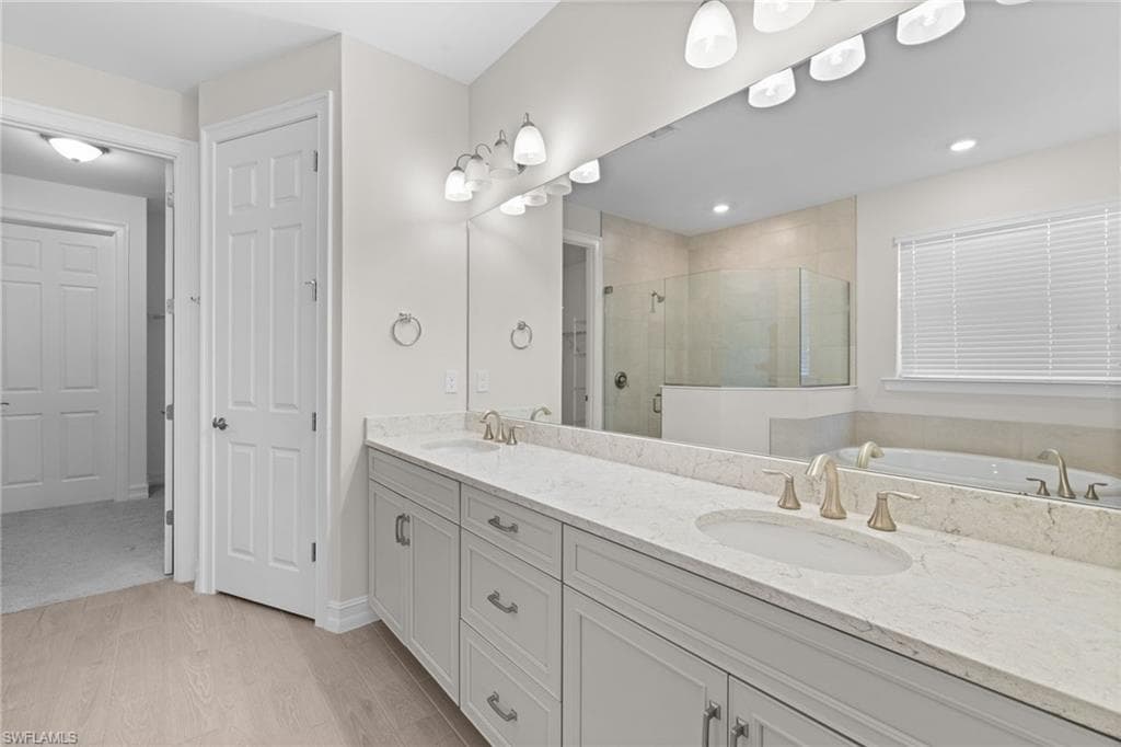 428 Polihale WAY, NAPLES FL 34114-19