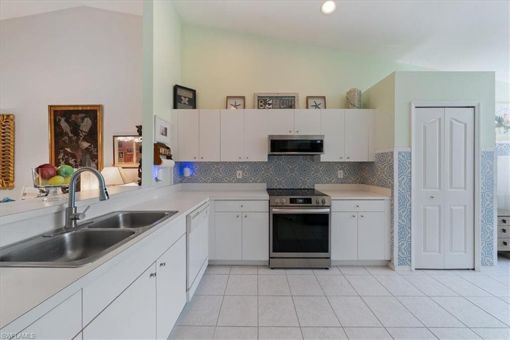 5485 Whitten DR 119-5