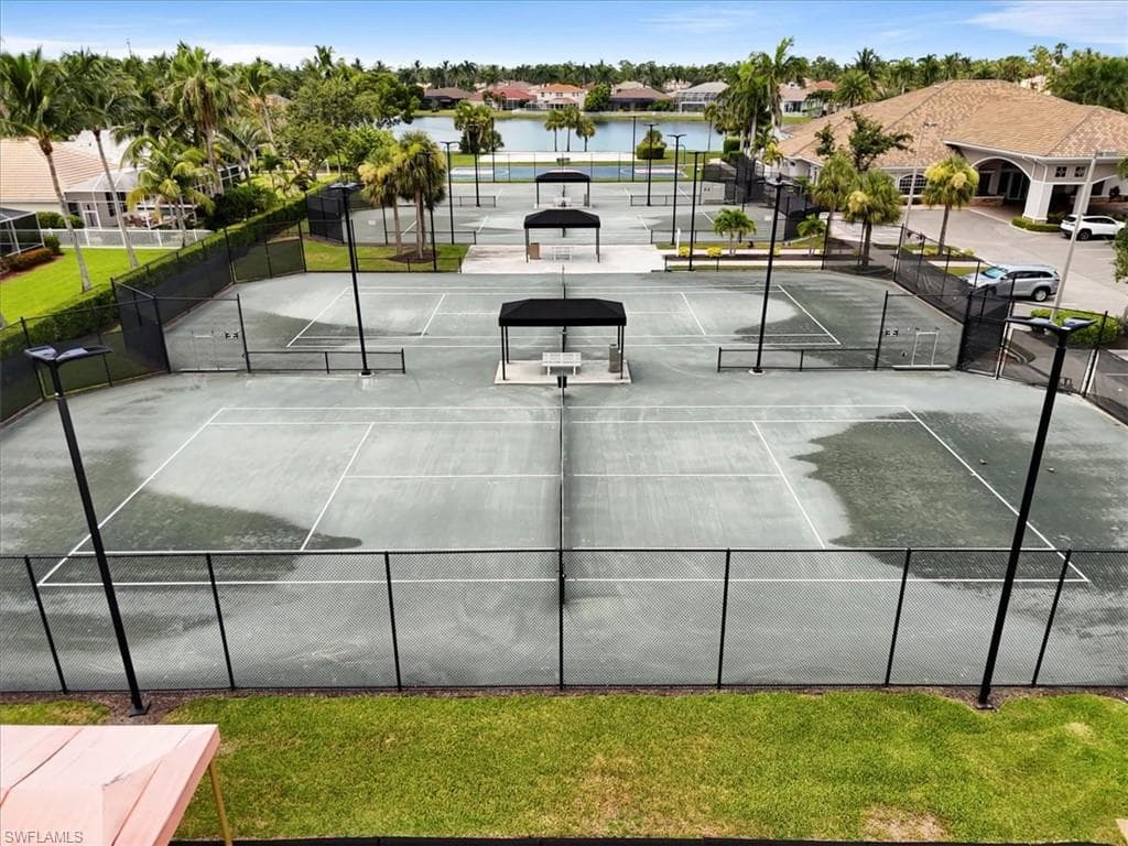 7685 Bay Lake DR, FORT MYERS FL 33907-41