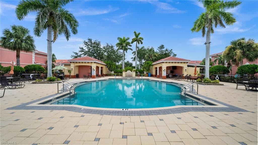 20261 Estero Gardens CIR # 207, ESTERO FL 33928-31