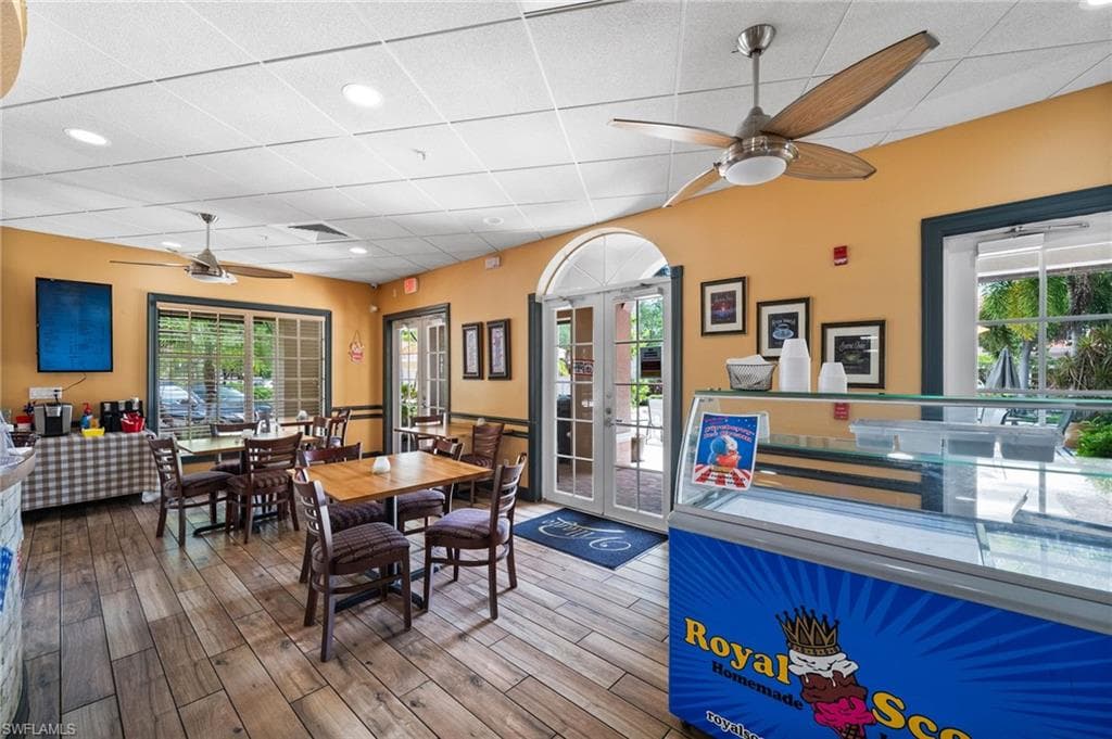 20261 Estero Gardens CIR # 207, ESTERO FL 33928-40