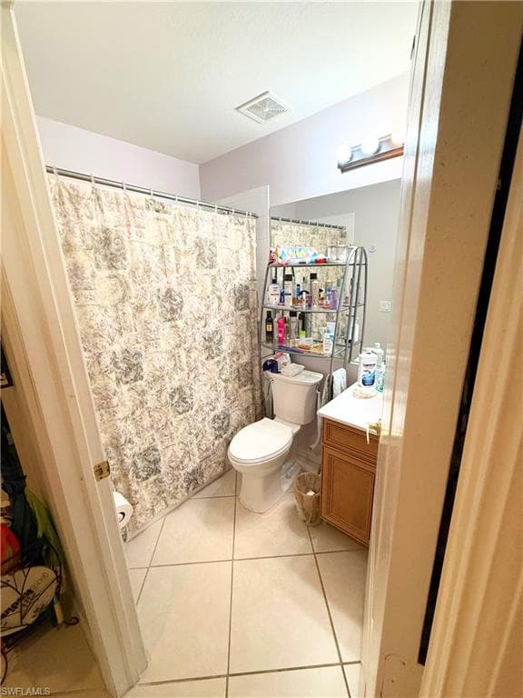 8490 Kingbird LOOP # 930, ESTERO FL 33967-8