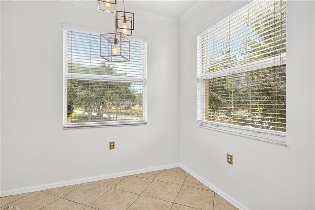 8470 Kingbird LOOP # 1021, ESTERO FL 33967-5