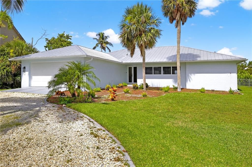1377 Sand Castle RD, SANIBEL FL 33957-45