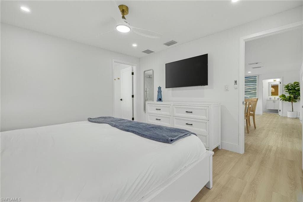 1377 Sand Castle RD, SANIBEL FL 33957-16