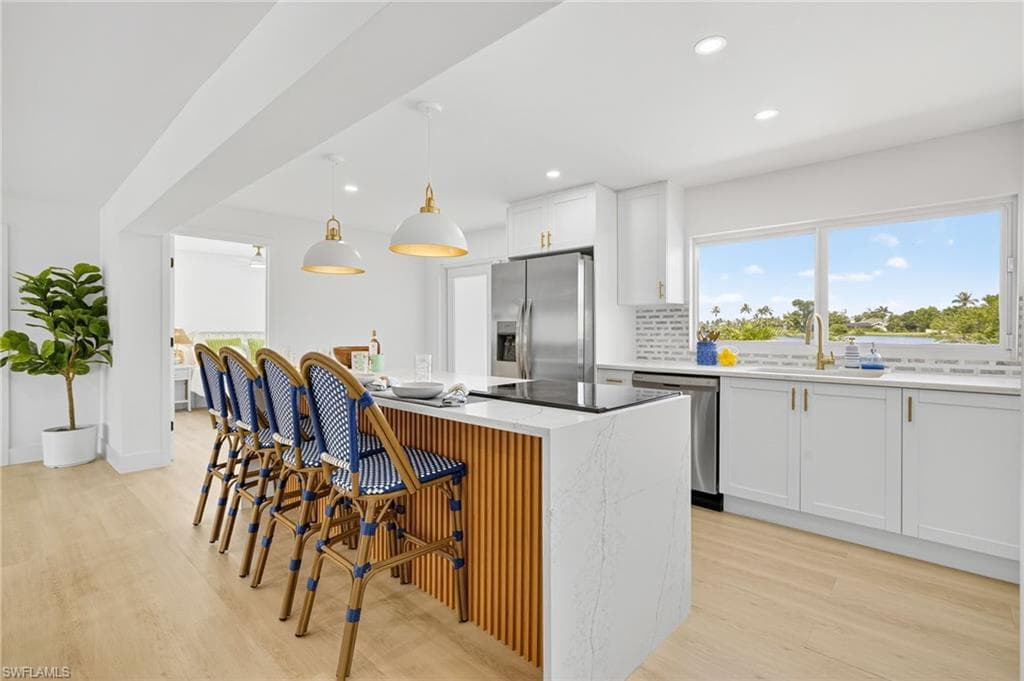 1377 Sand Castle RD, SANIBEL FL 33957-10