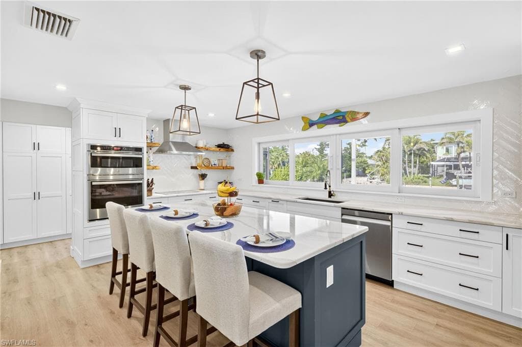 941 Pecten CT, SANIBEL FL 33957-16