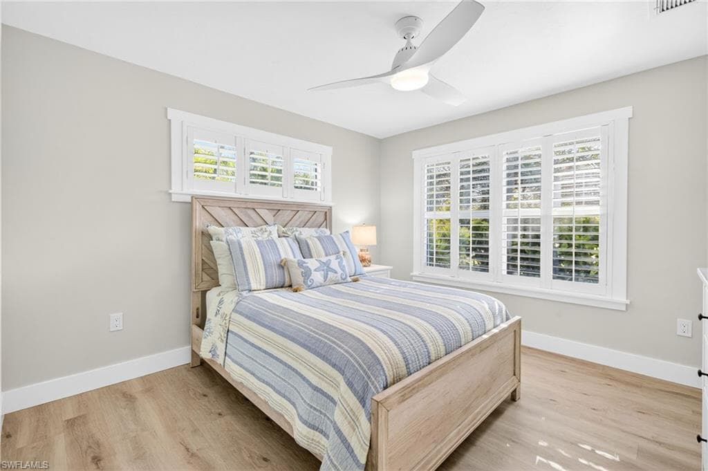 941 Pecten CT, SANIBEL FL 33957-29