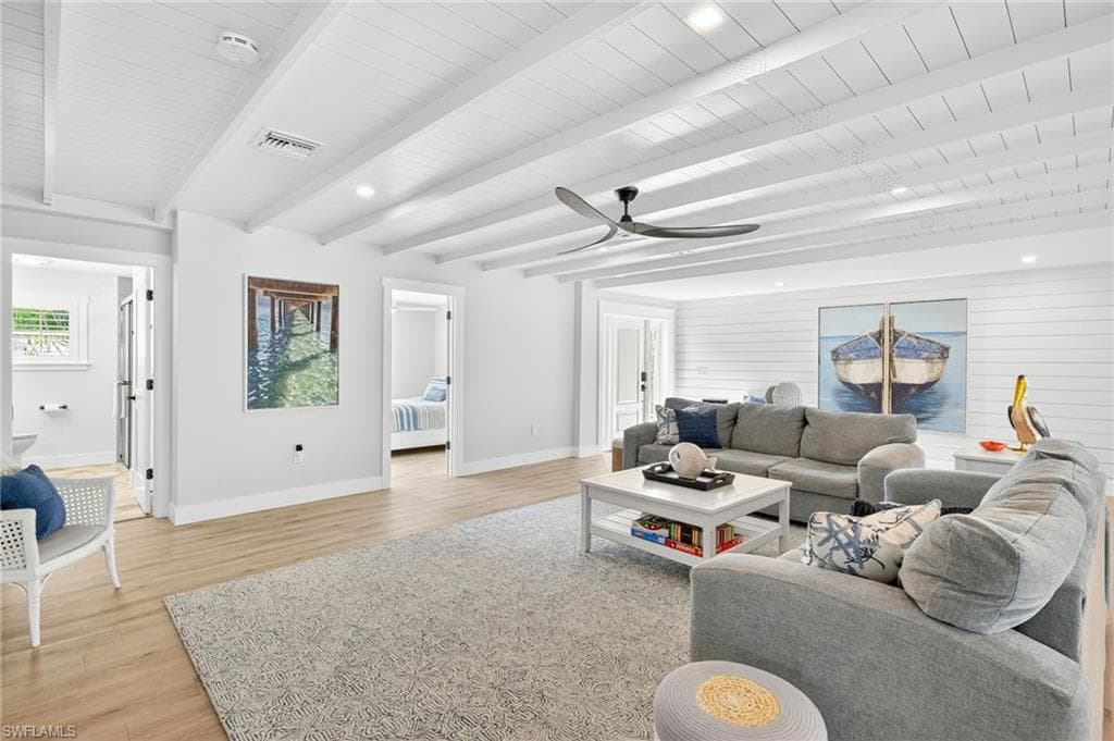 941 Pecten CT, SANIBEL FL 33957-7