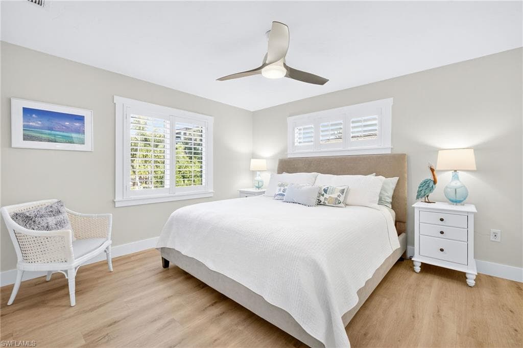 941 Pecten CT, SANIBEL FL 33957-24