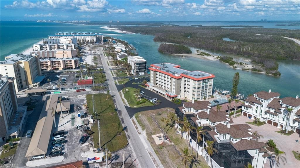 25901 Hickory BLVD # 107, BONITA SPRINGS FL 34134-1