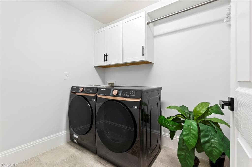 4792 Crested Eagle LN, FORT MYERS FL 33966-17