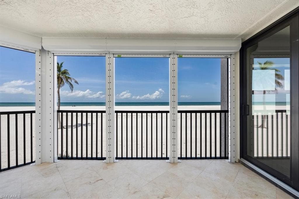 7650 Estero BLVD # 202, FORT MYERS BEACH FL 33931-26