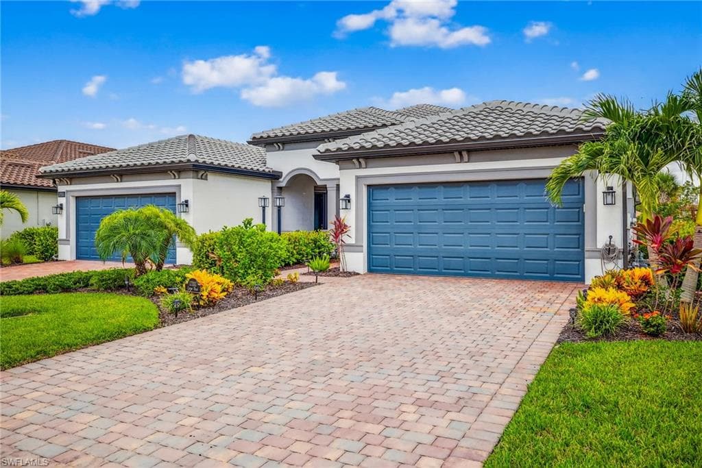 17333 Corsini DR, FORT MYERS FL 33913-4