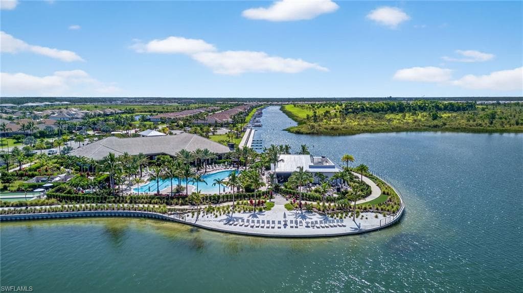 17333 Corsini DR, FORT MYERS FL 33913-3