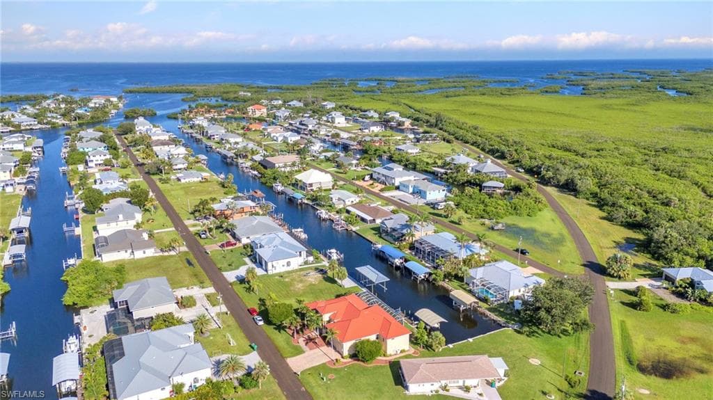 24354 Pirate Harbor BLVD, PUNTA GORDA FL 33955-45