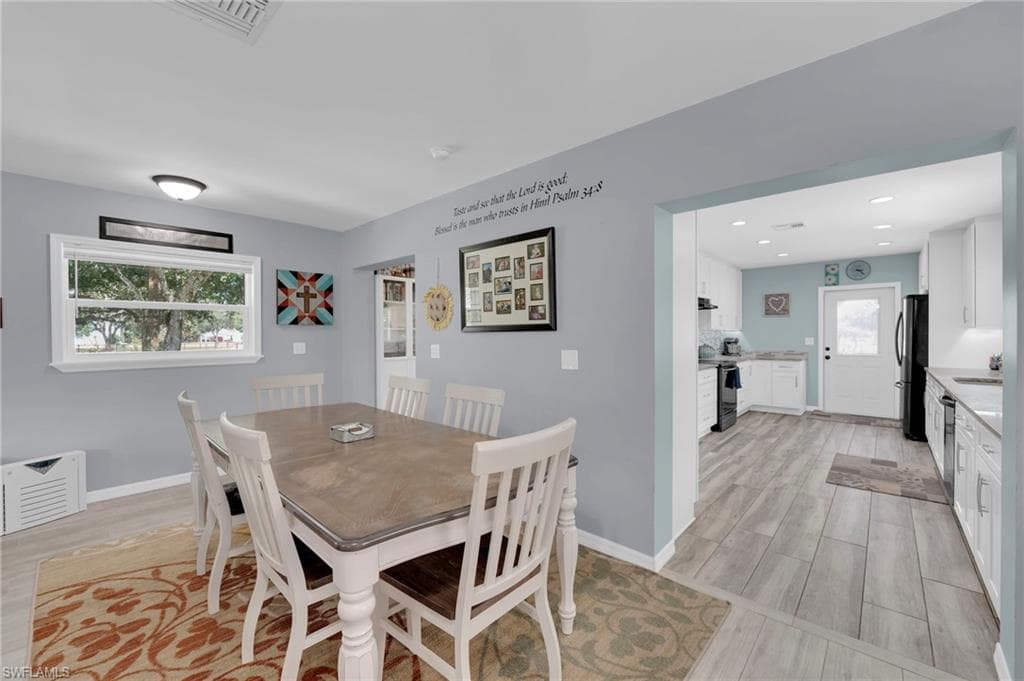 1133 Crescent AVE, LABELLE FL 33935-27
