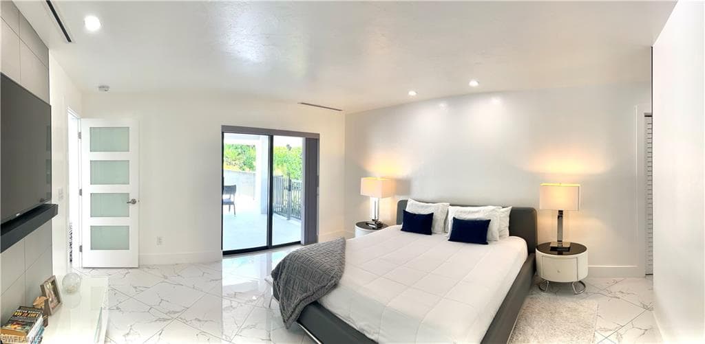 1919 Countess CT, NAPLES FL 34110-11