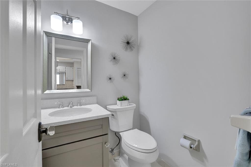 591 AUDUBON BLVD # B202, NAPLES FL 34110-18