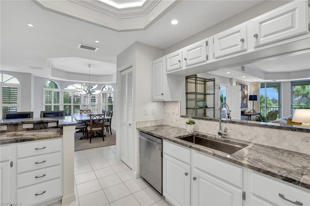 591 AUDUBON BLVD # B202, NAPLES FL 34110-7