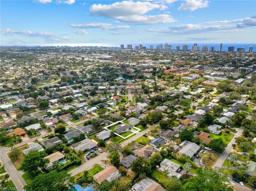 1252 Pompei LN, NAPLES FL 34103-12