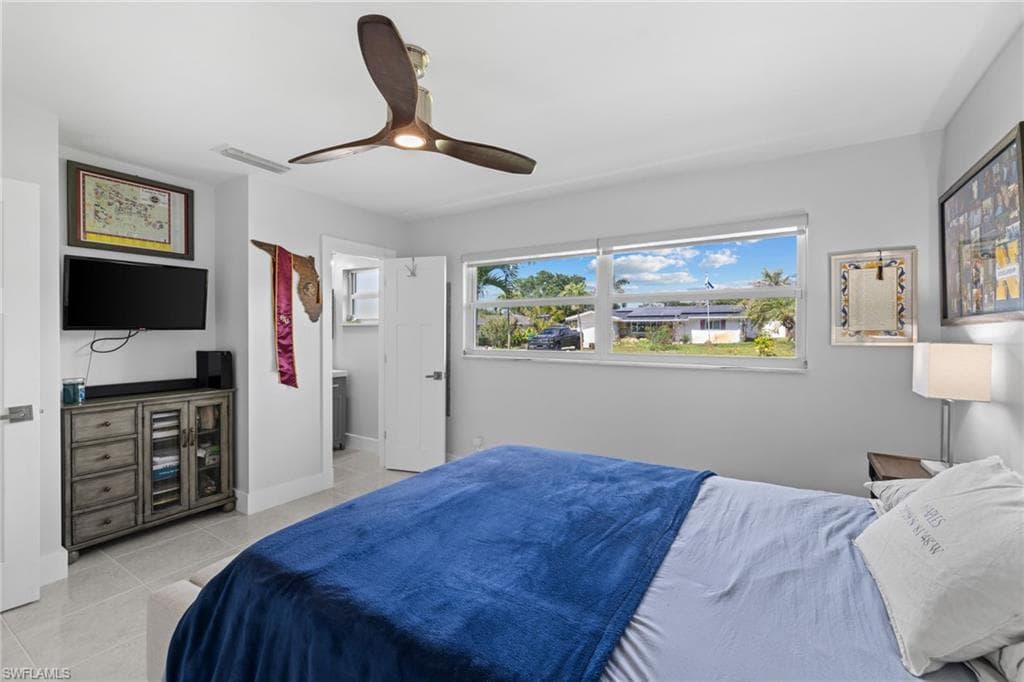 1252 Pompei LN, NAPLES FL 34103-33