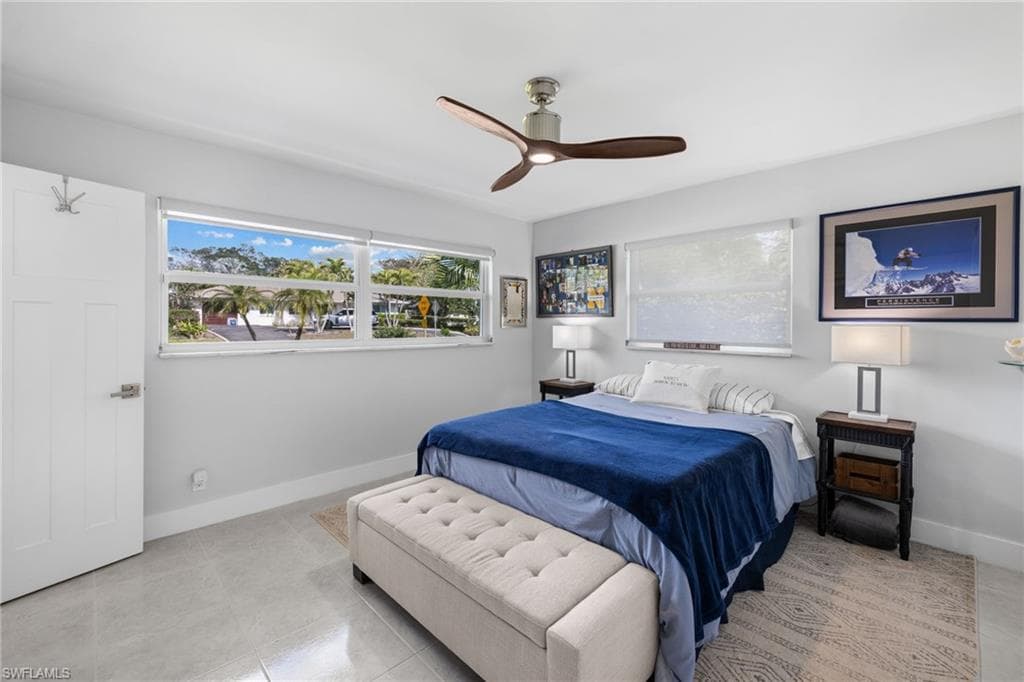 1252 Pompei LN, NAPLES FL 34103-32